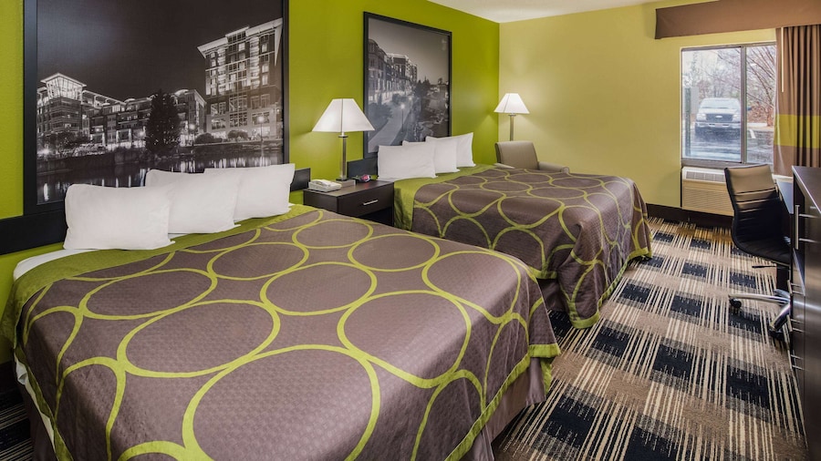 Super 8 by Wyndham Greer/Spartanburg Area