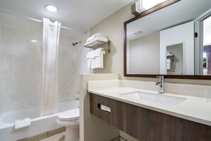 Bathroom - Townhouse Inn (High Point)