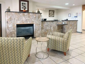 Lobby - SureStay by Best Western Albuquerque East I-40 (Albuquerque)