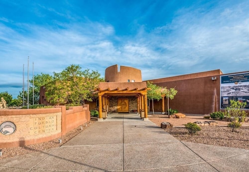 SureStay by Best Western Albuquerque East I-40