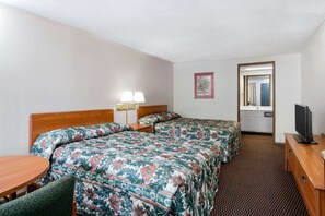 Iron/ironing board, free cots/infant beds, rollaway beds, free WiFi - Knights Inn Pittston (Pittston)
