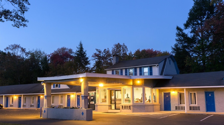 Night Lodge