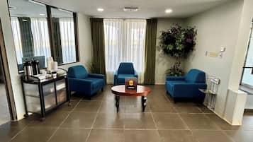 Sala de estar en el lobby