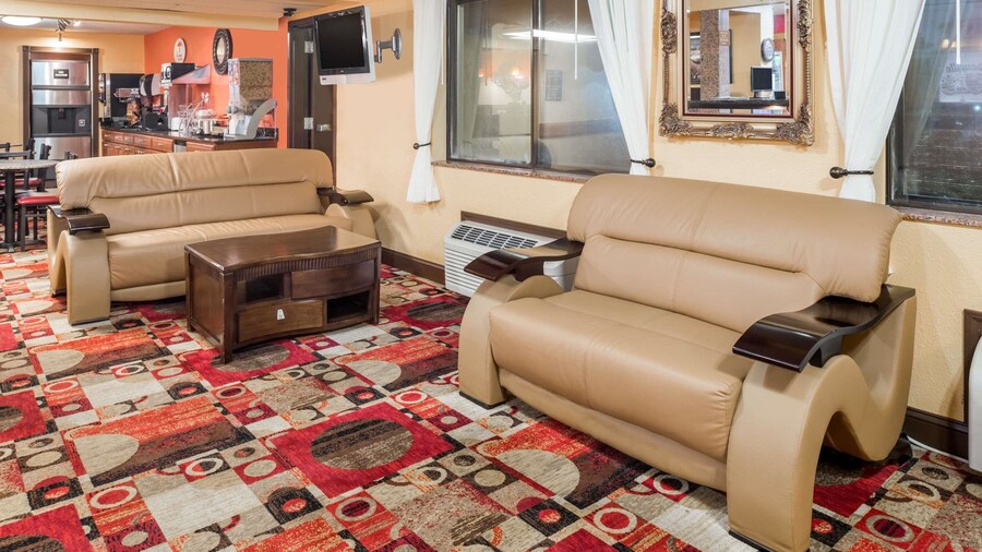 Super 8 by Wyndham Jacksonville