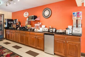 Desayuno continental incluido todos los días