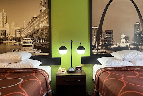 Super 8 by Wyndham Jacksonville