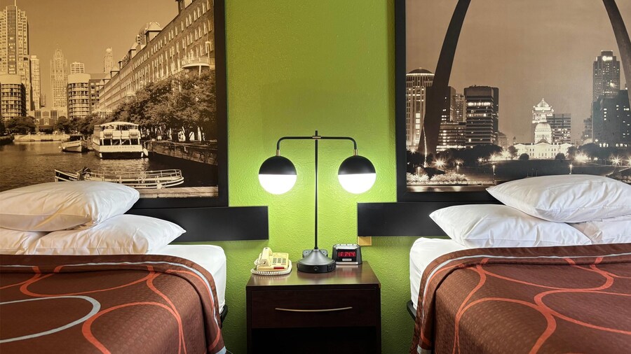 Super 8 by Wyndham Jacksonville