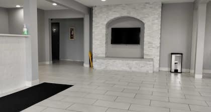 Super 8 by Wyndham Morris