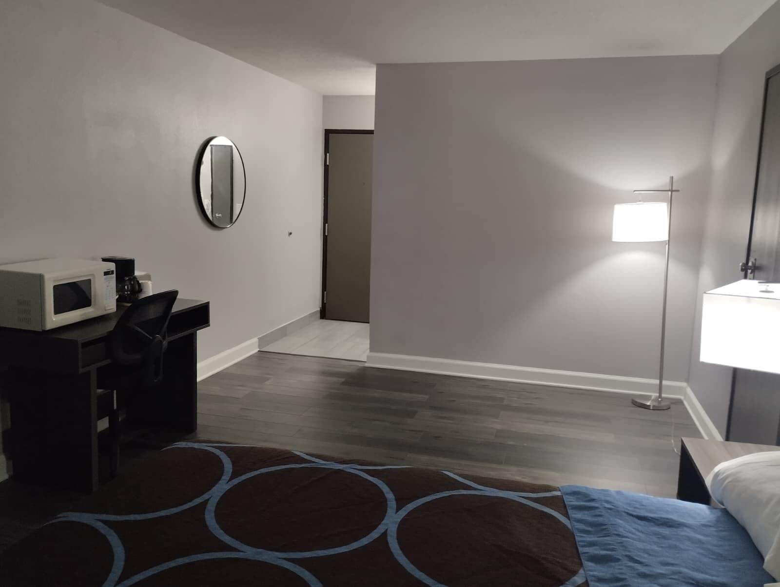 Bureau, lits bébé (en supplément), lits pliants/supplémentaires