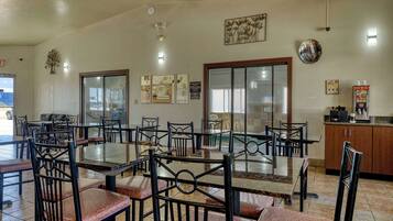 Free daily on-the-go breakfast