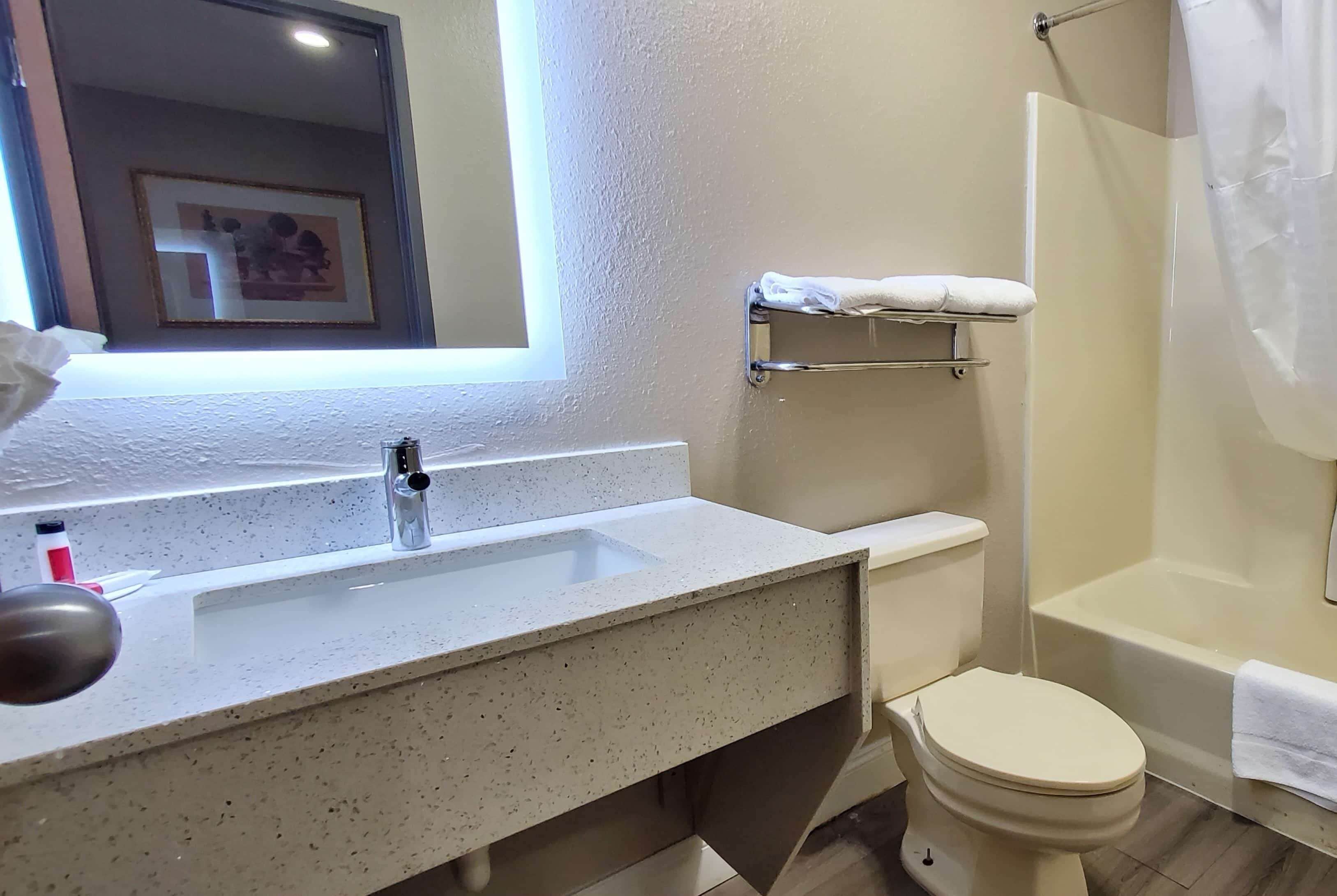 Foto - Super 8 by Wyndham Paris