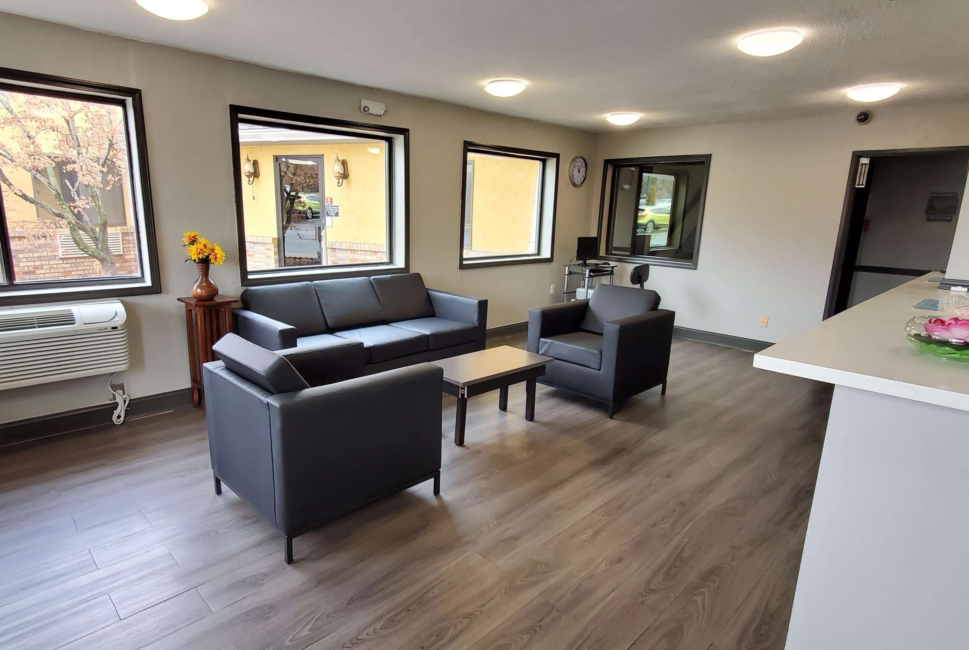 Foto - Super 8 by Wyndham Paris