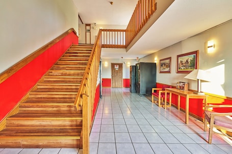 Pasillo. Econo Lodge Maquoketa