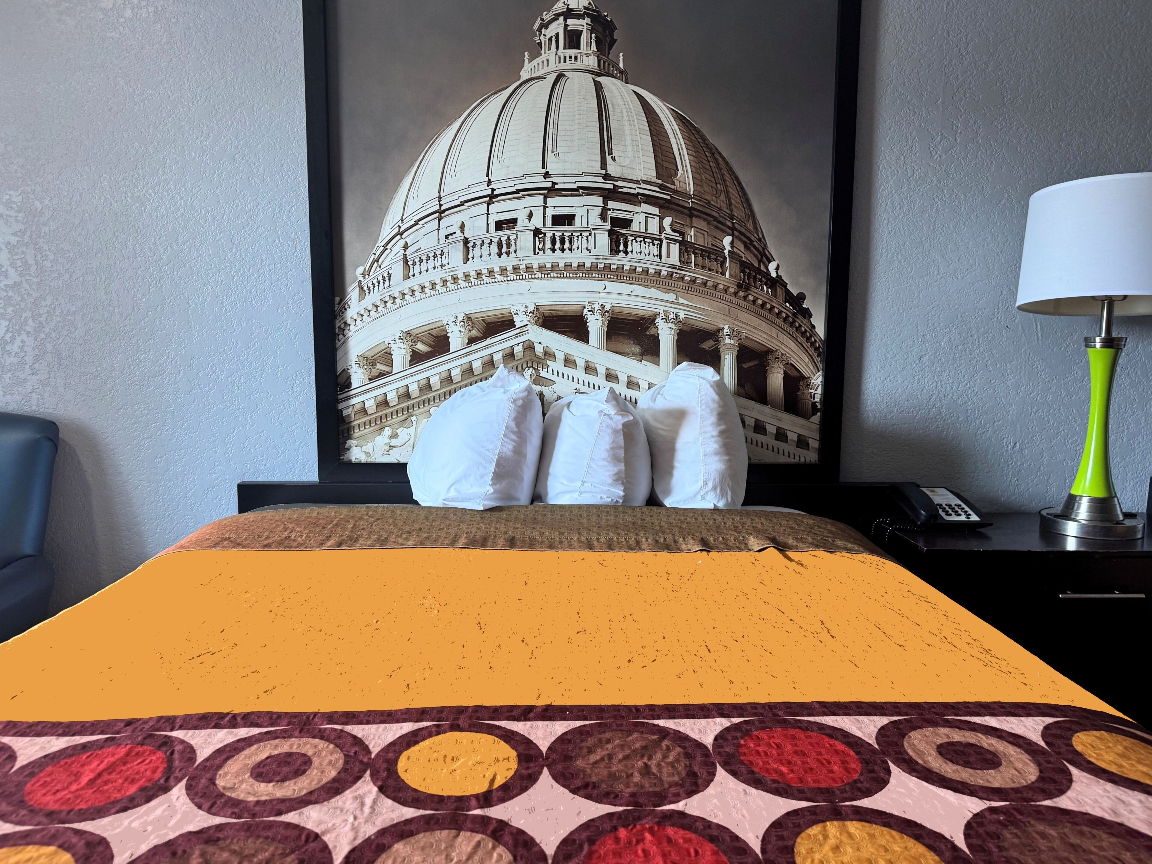 Room, 1 Queen Bed, Non Smoking | Desk, blackout curtains, iron/ironing board, free cots/infant beds
