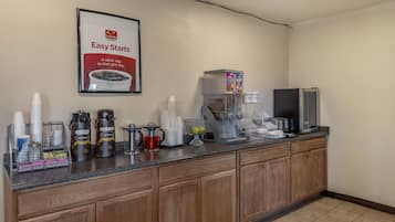 Free daily continental breakfast