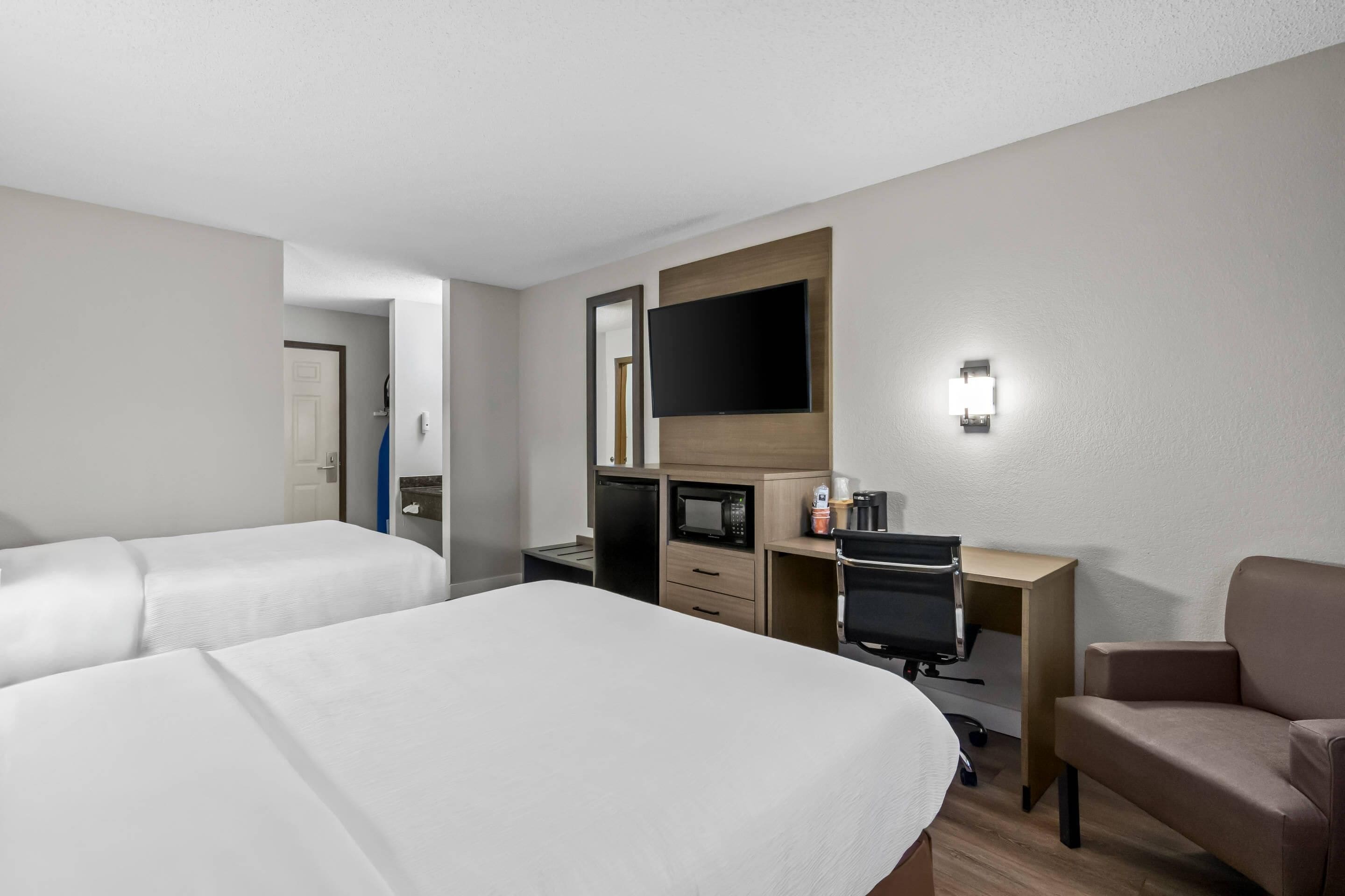 Standard Room, 2 Double Beds, Non Smoking | Desk, rollaway beds, free WiFi, bed sheets