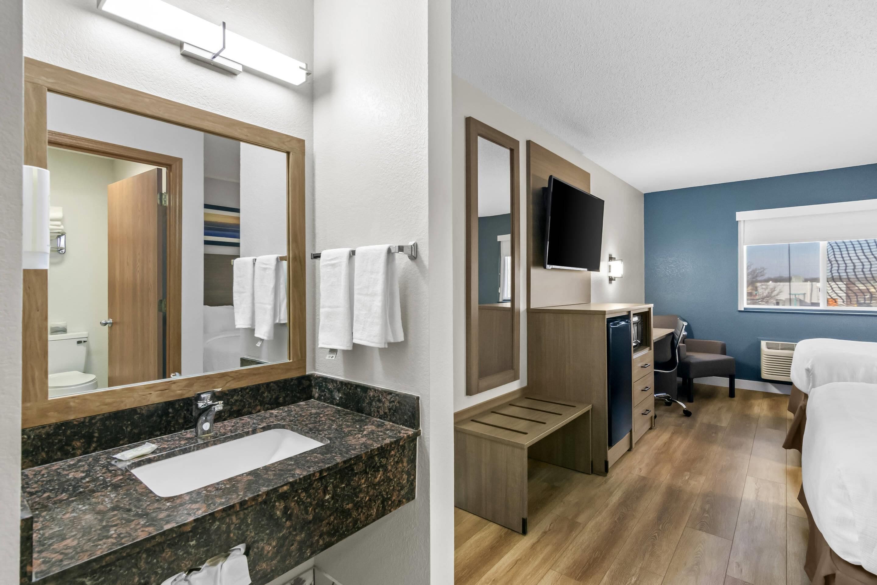 Standard Room, 2 Double Beds, Non Smoking | Desk, rollaway beds, free WiFi, bed sheets