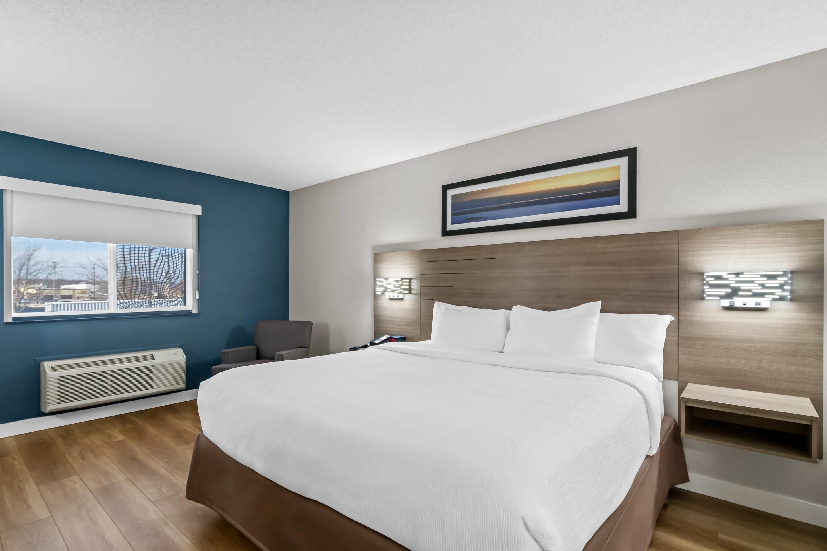 Desk, rollaway beds, free WiFi, bed sheets