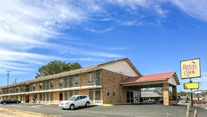 Exterior - Regal Inn Guntersville Hwy 431 (Guntersville)