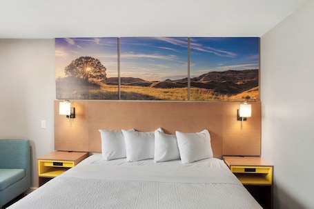 In-room safe, desk, free cots/infant beds, rollaway beds. Days Inn by Wyndham Omaha NE