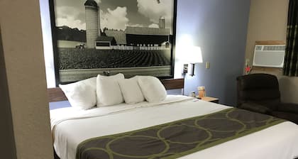 Super 8 by Wyndham Omaha/West Dodge