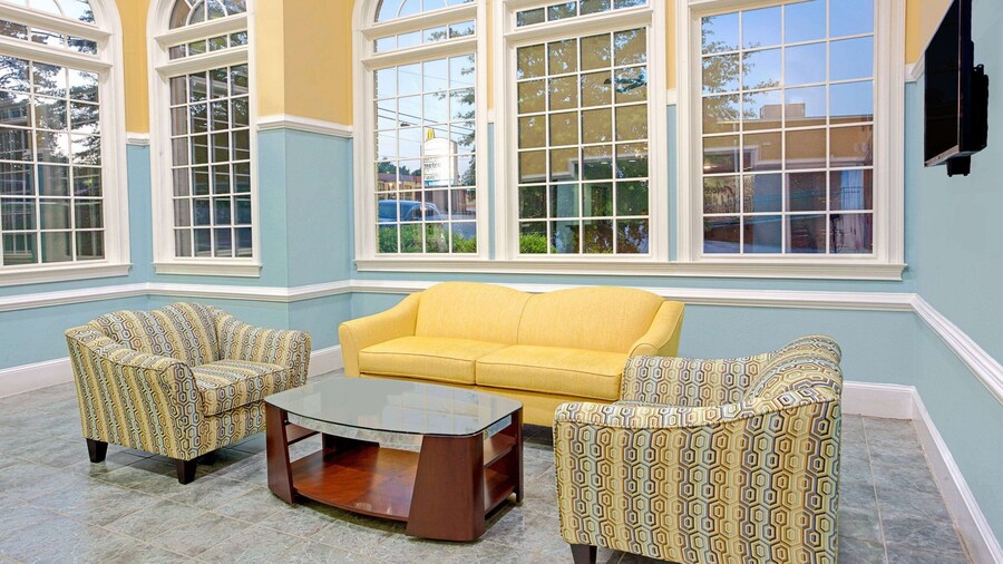 Super 8 by Wyndham Acworth/Atlanta Area