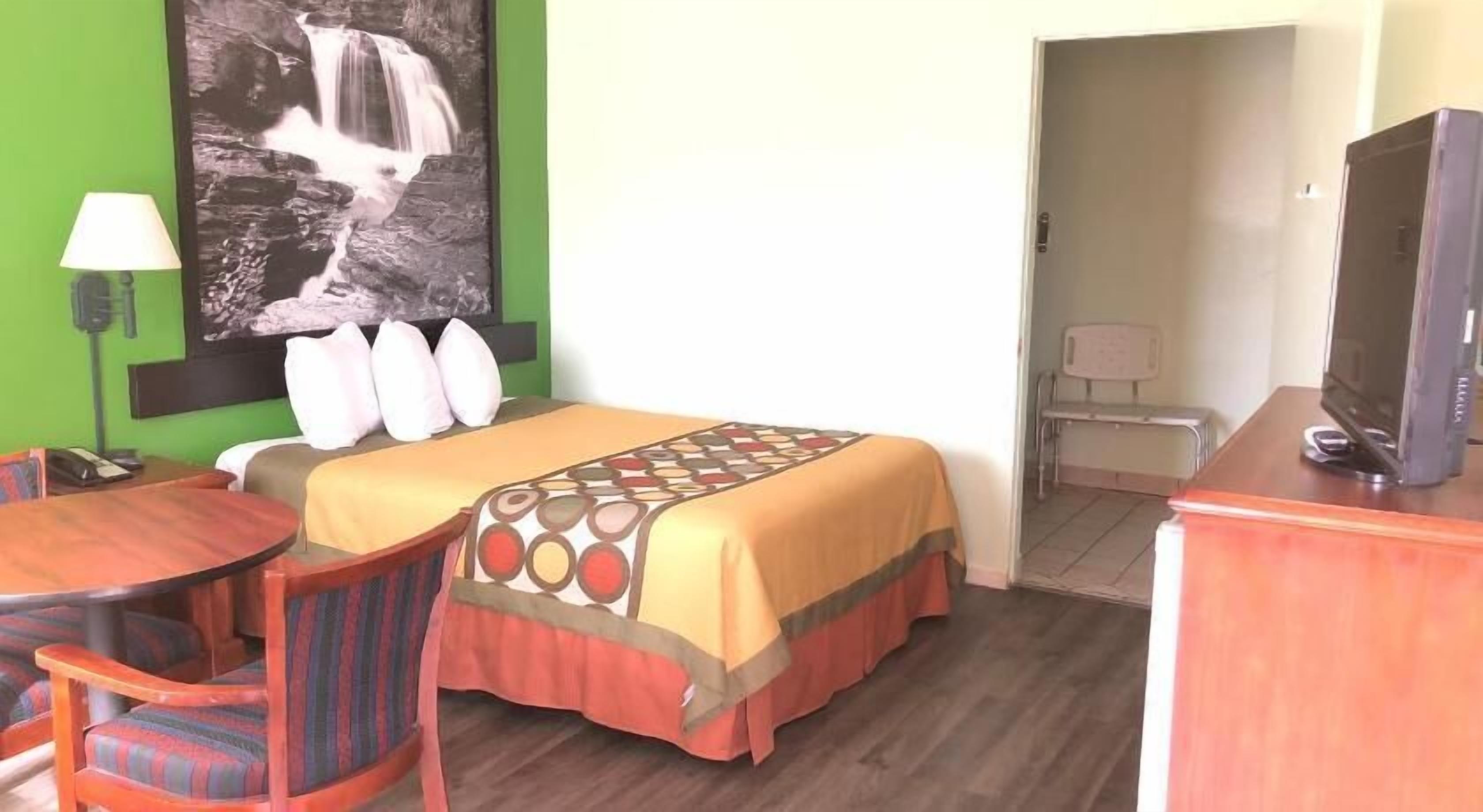 In-room safe, desk, cots/infant beds, rollaway beds