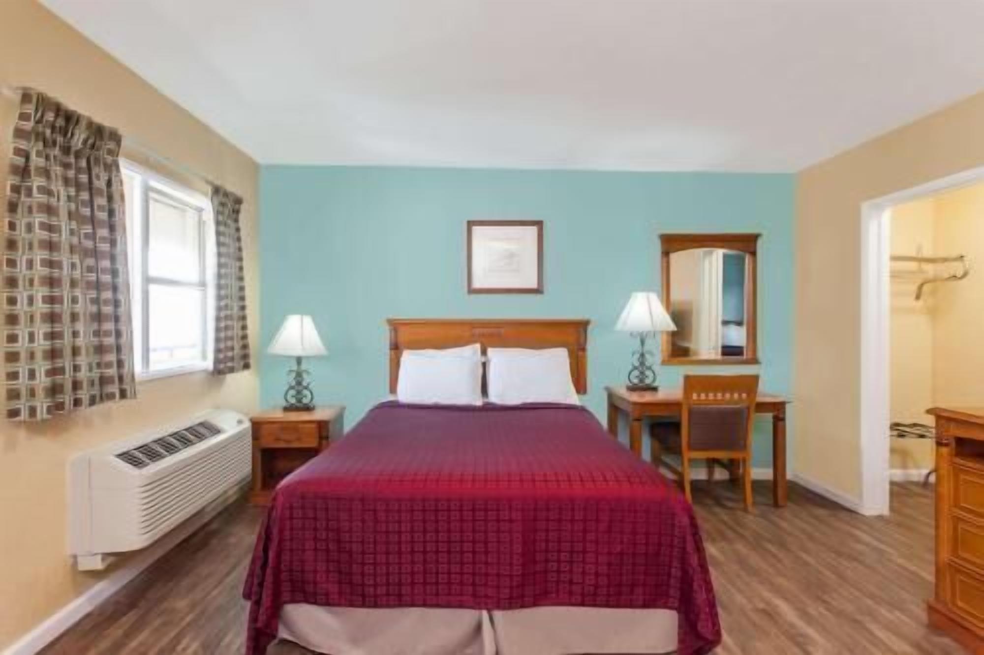 1 bedroom, hypo-allergenic bedding, desk, iron/ironing board