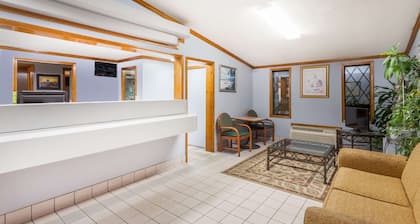 Knights Inn Columbia