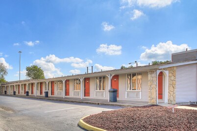 Corbin Inn
