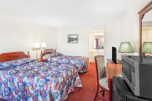 1 bedroom, desk, iron/ironing board, rollaway beds