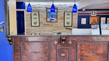 Concierge desk