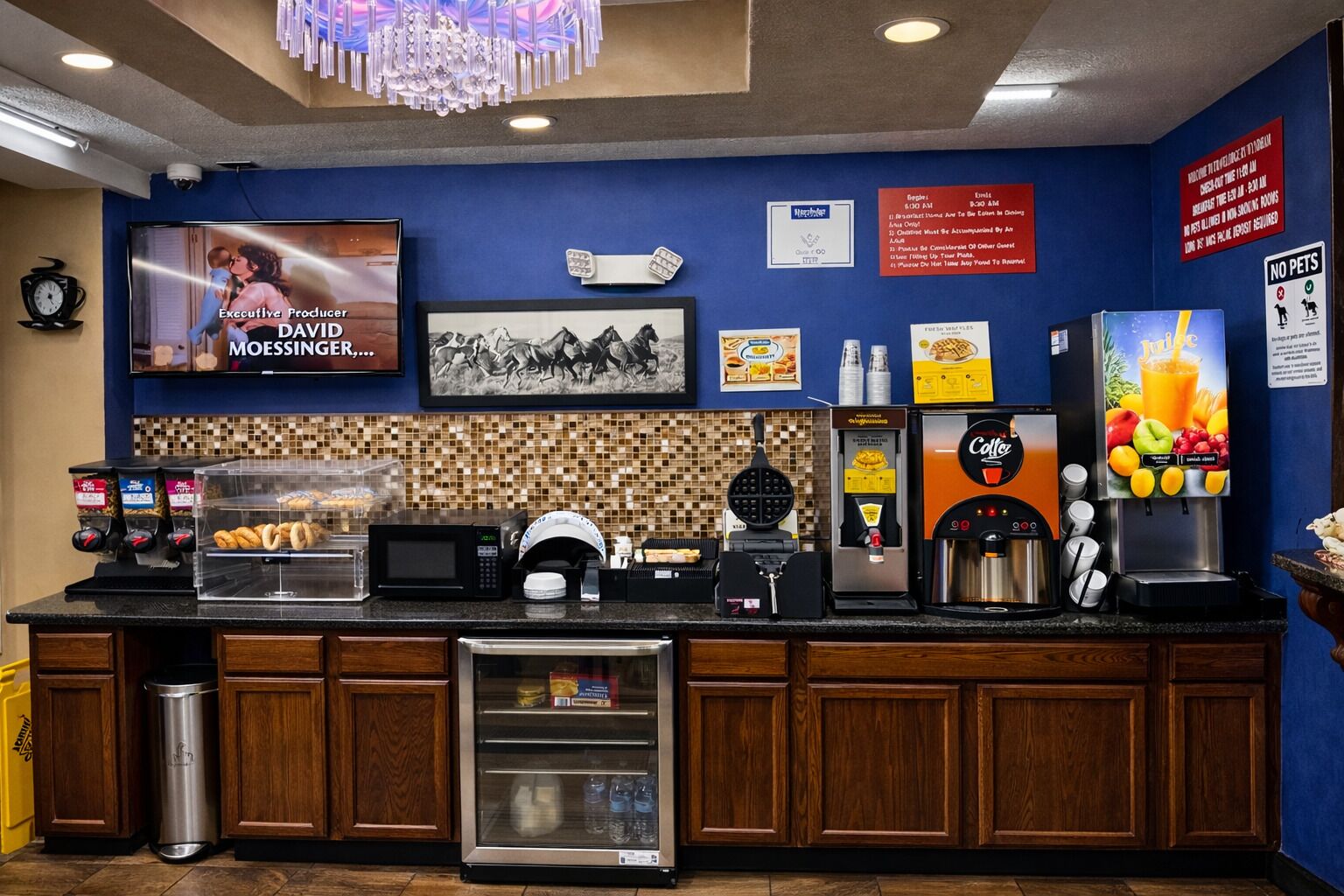 Free daily continental breakfast