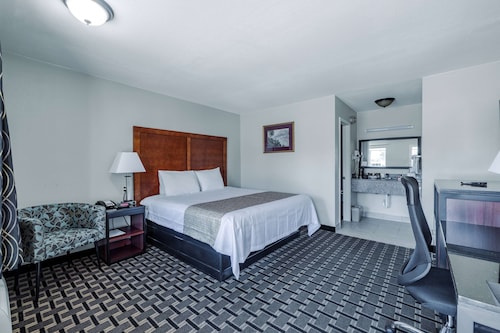 Travelodge by Wyndham Jackson I-40 Exit 82