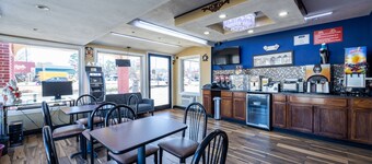 Travelodge by Wyndham Jackson I-40 Exit 82