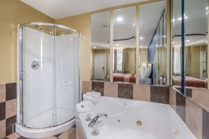 Premium Room, 1 King Bed, Smoking | 1 bedroom, desk, iron/ironing board, free WiFi