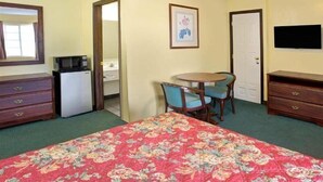 Unclassified image, 5 of 7, button - Knights Inn Mount Gilead (Mount Gilead)