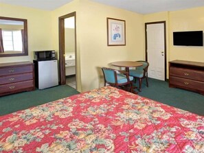 Free WiFi, bed sheets