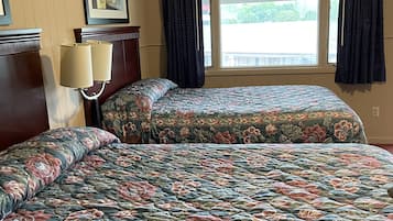 Schreibtisch, schallisolierte Zimmer, kostenloses WLAN, Bettwäsche