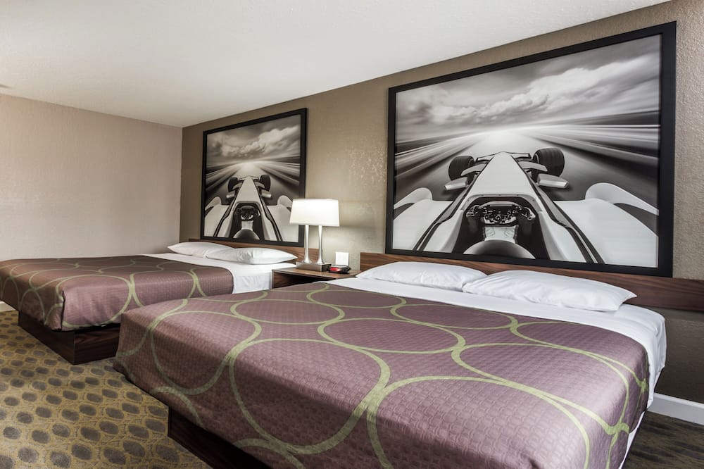 Super 8 By Wyndham Willows