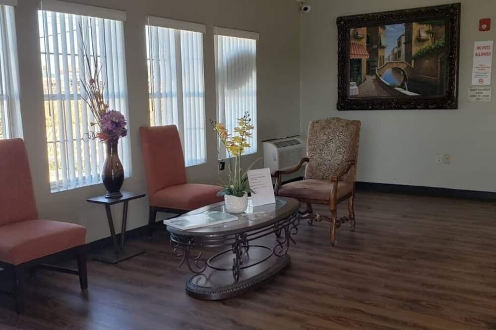 Express Inn & Suites San Antonio Near Sea World Medical Center