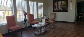 Express Inn & Suites San Antonio Near Sea World Medical Center