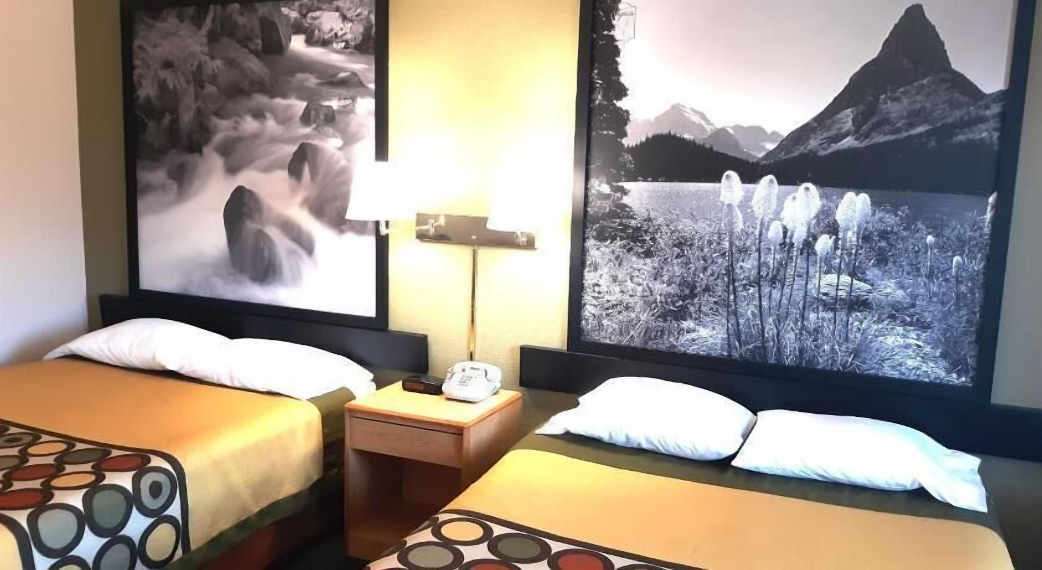 Desk, blackout drapes, free WiFi, bed sheets