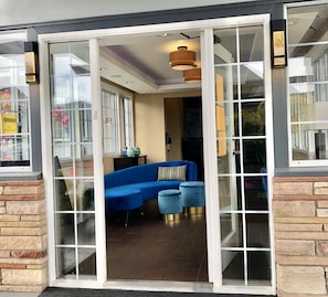 Entrada al alojamiento