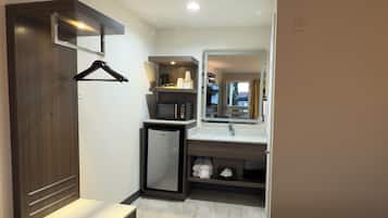 Standard Room, 2 Double Beds, Non Smoking, Mountain View | In-room safe, desk, blackout curtains, iron/ironing board