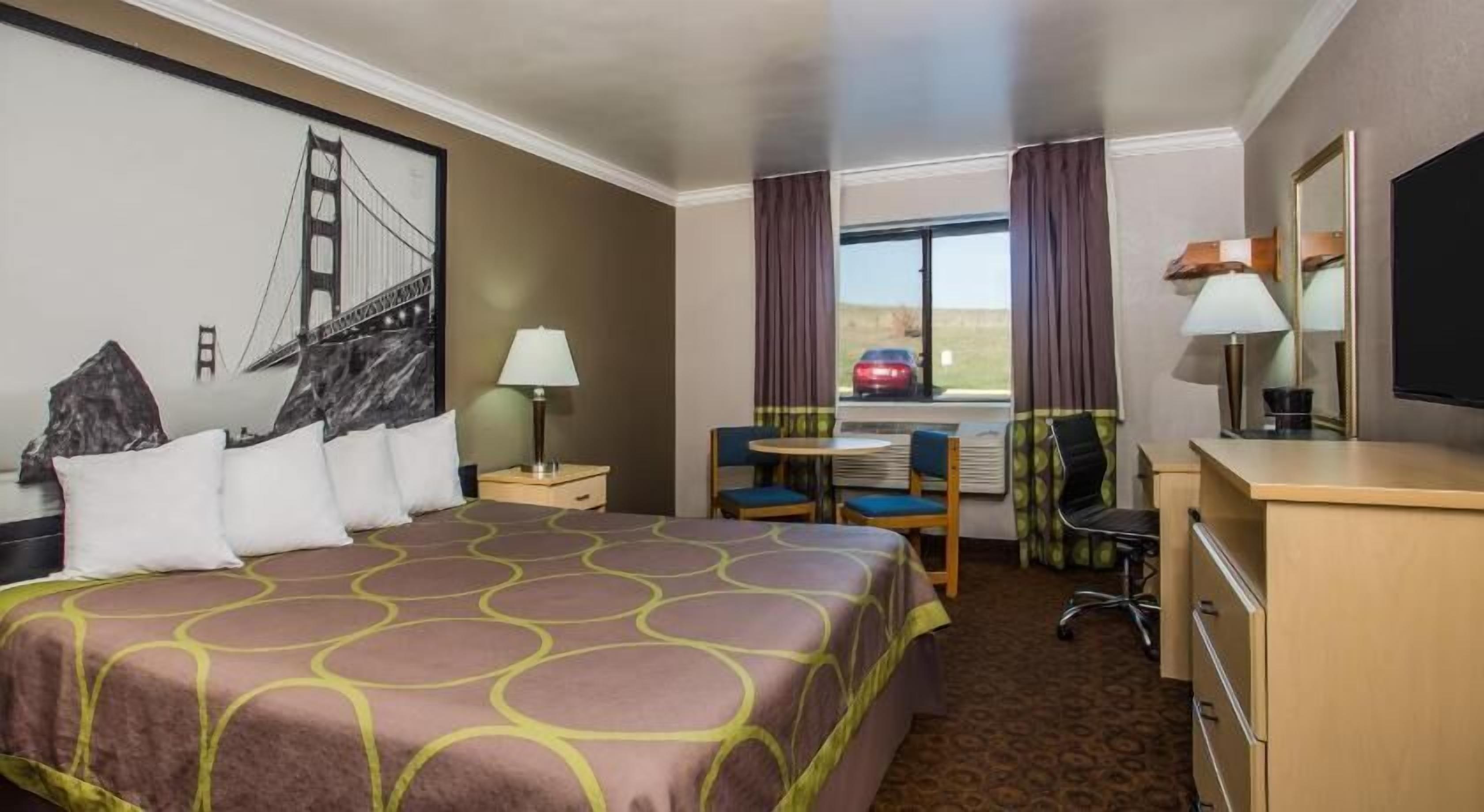 Pillowtop beds, desk, laptop workspace, soundproofing