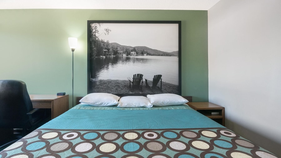 Super 8 by Wyndham Milbank SD