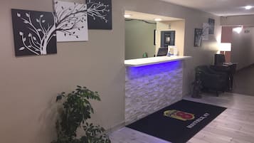 Check-in/check-out kiosk