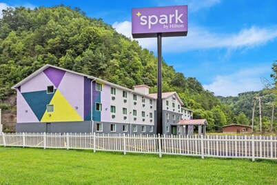 Spark by Hilton Prestonsburg