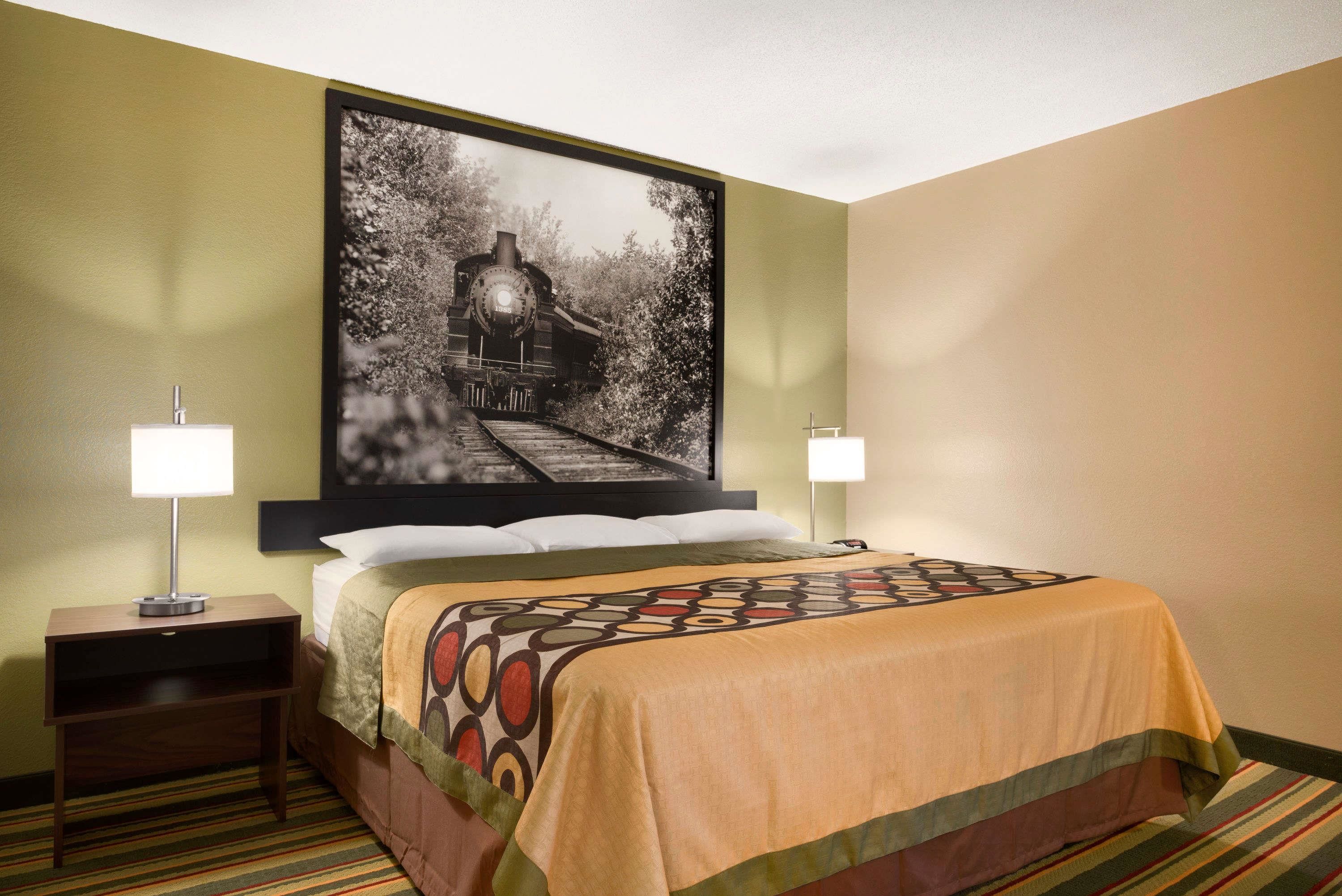 Studio Suite, 1 King Bed, Accessible, Non Smoking (Mobility) | In-room safe, desk, laptop workspace, blackout drapes